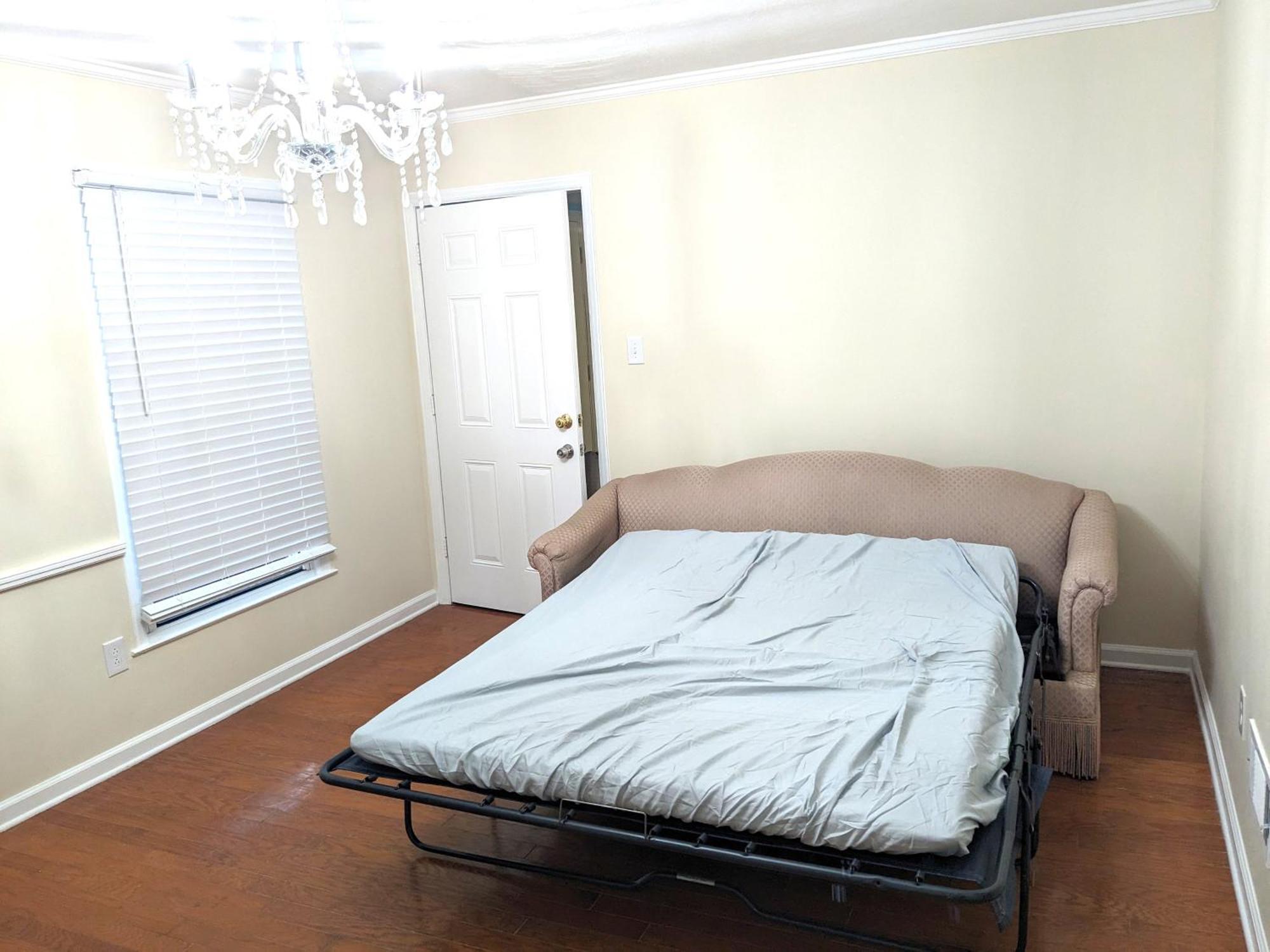 Centrally Located Spacious Abode تشارلوت المظهر الخارجي الصورة